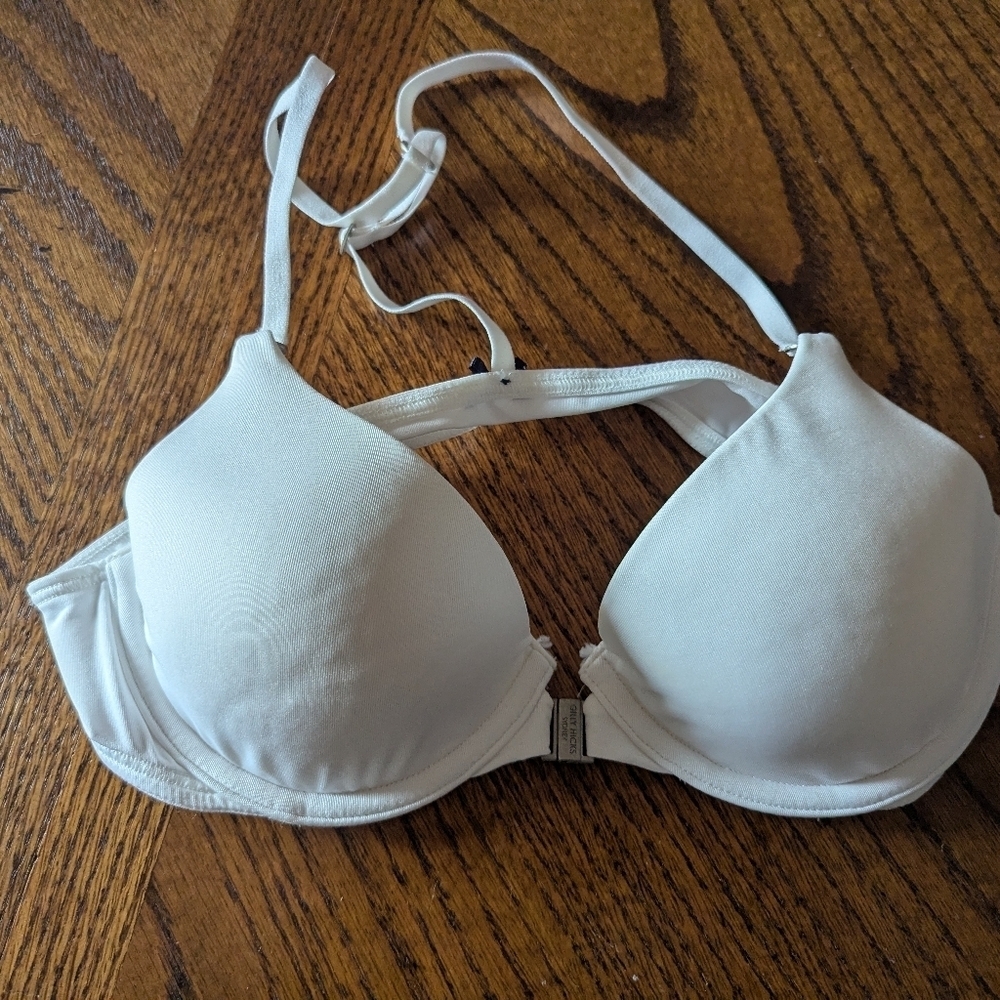 Gilly Hicks Vintage Set Of Three Bras Size 34A - Picture 5 of 16